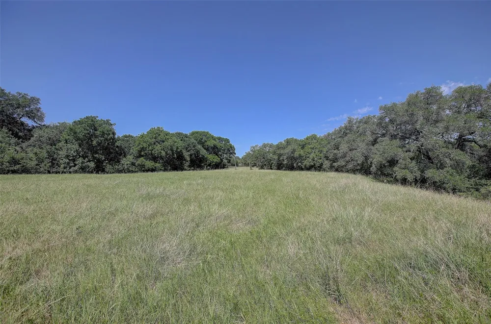 4739 Creamer Creek Rd La Grange, TX 78945