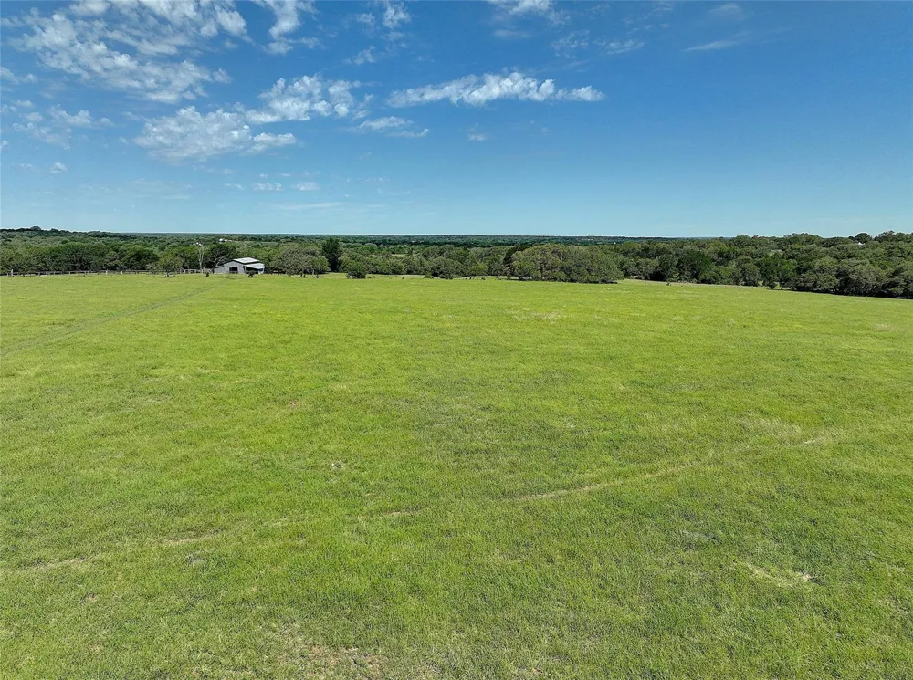 4739 Creamer Creek Rd La Grange, TX 78945