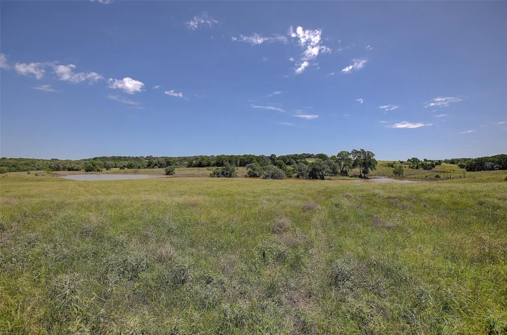 4739 Creamer Creek Rd La Grange, TX 78945