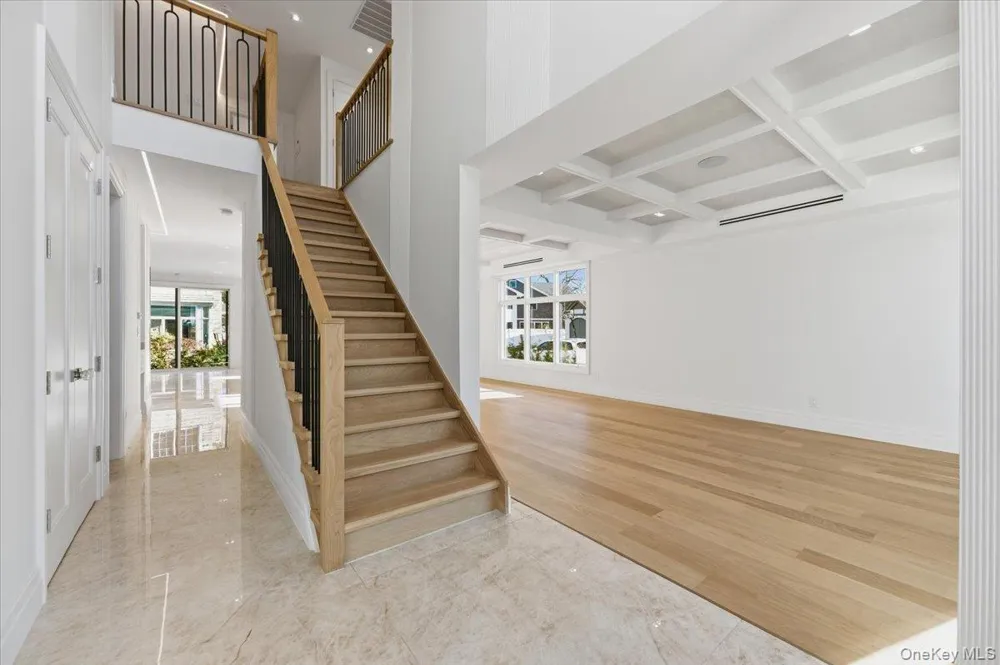 132 Park Street Woodmere, NY 11598