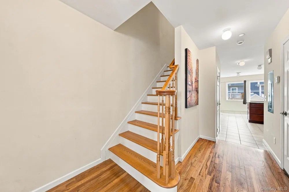 120 E 6th Road Broad Channel, NY 11693