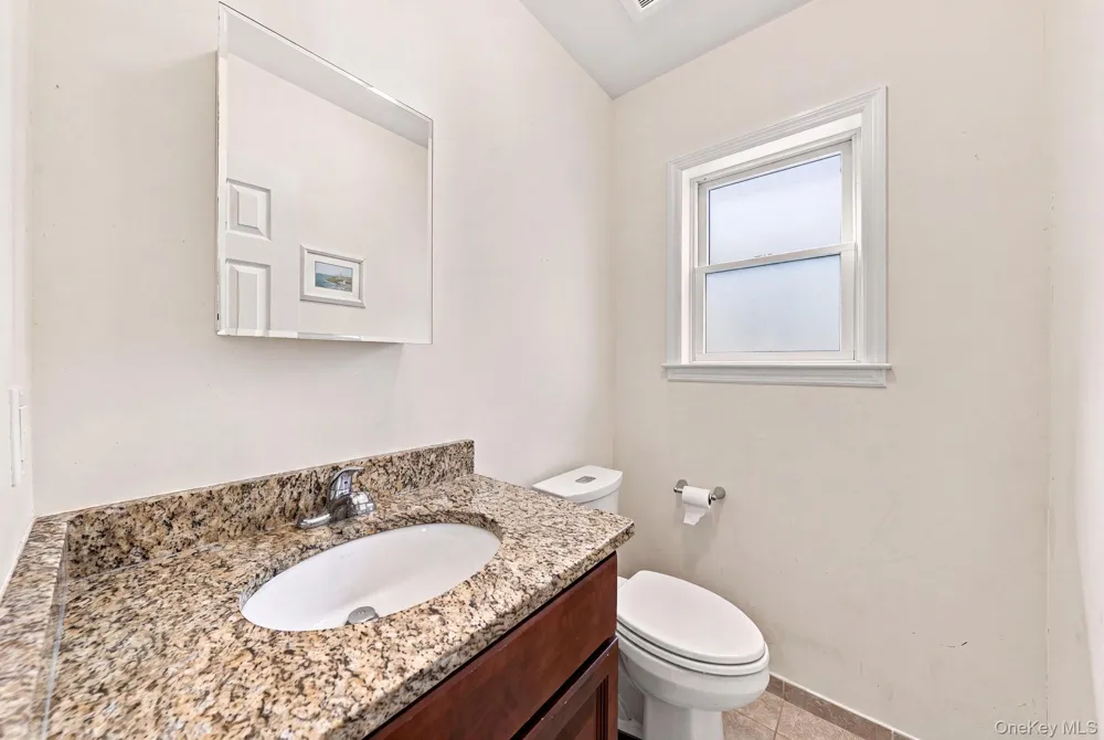 120 E 6th Road Broad Channel, NY 11693