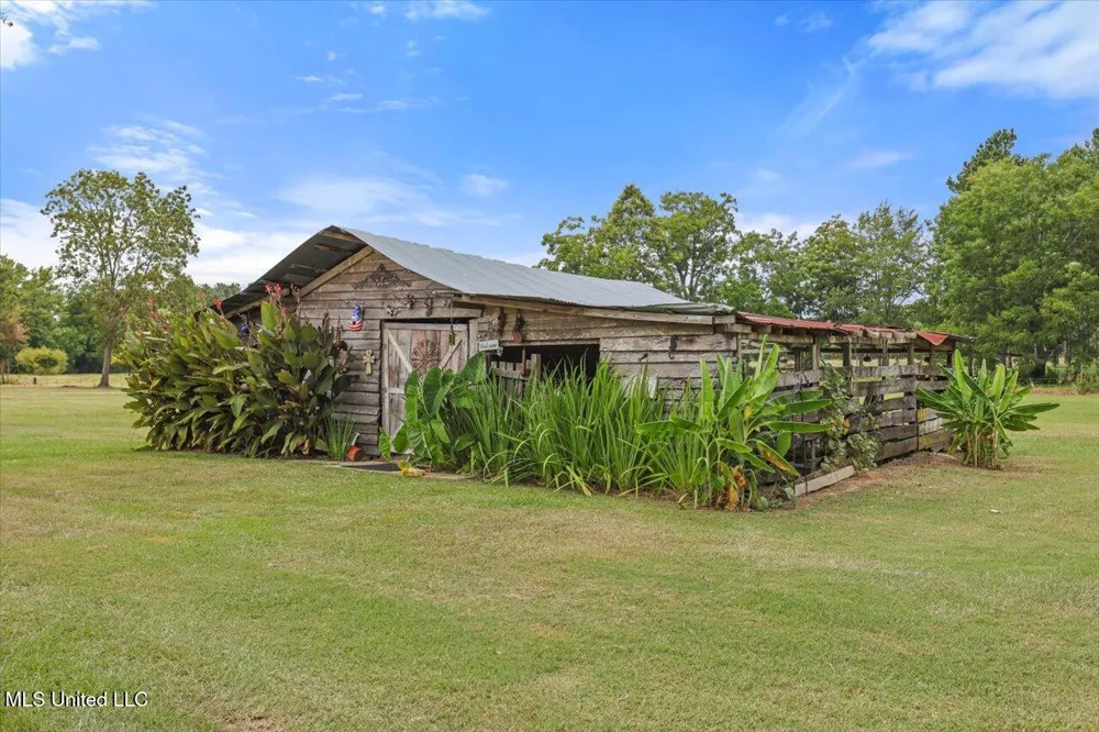 120 Anse Reed Road Magee, MS 39111