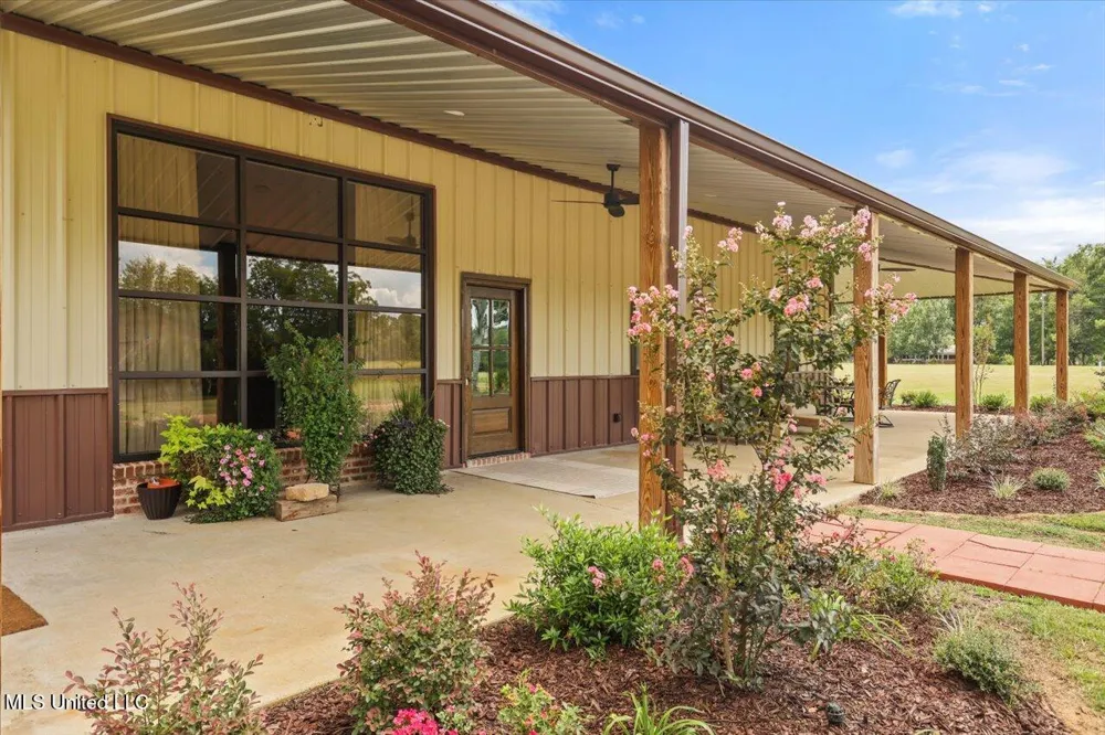 120 Anse Reed Road Magee, MS 39111