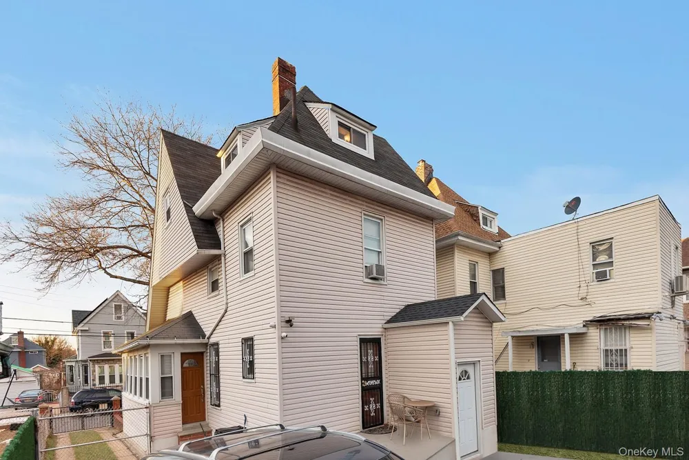 4810 Osgood Street Bronx, NY 10470