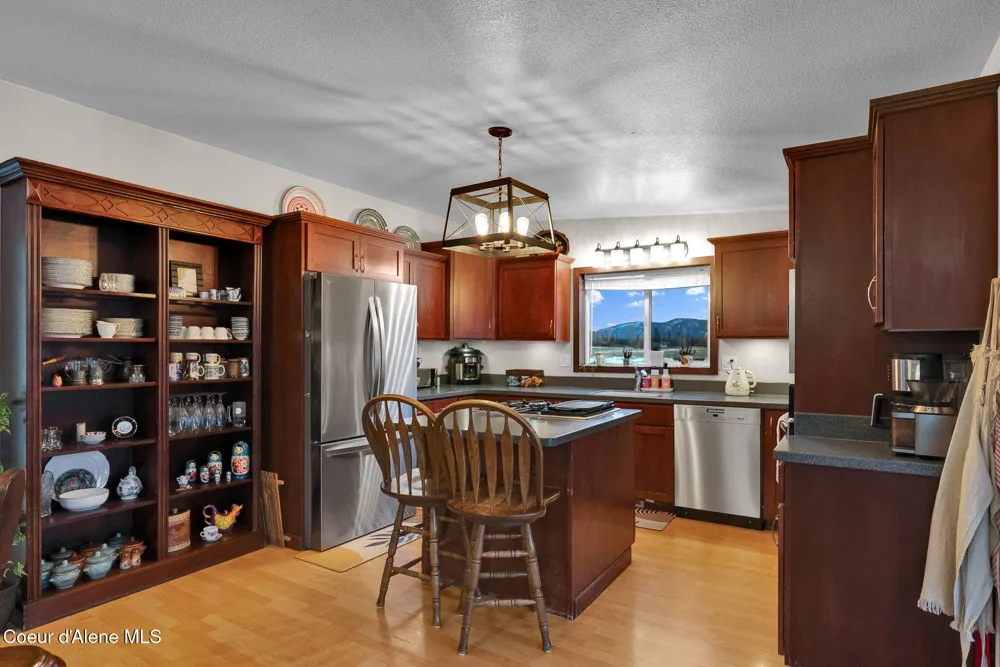 1247 Lost Mile Road Bonners Ferry, ID 83805