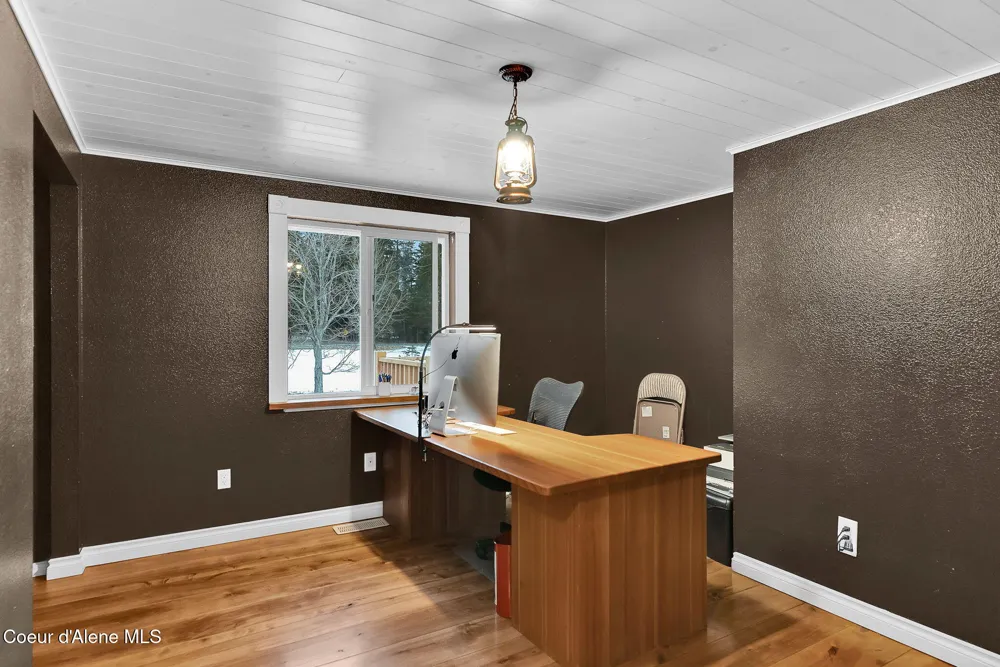 1247 Lost Mile Road Bonners Ferry, ID 83805