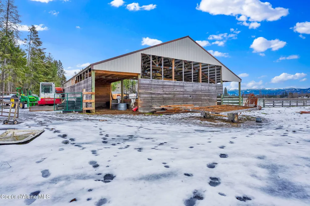 1247 Lost Mile Road Bonners Ferry, ID 83805