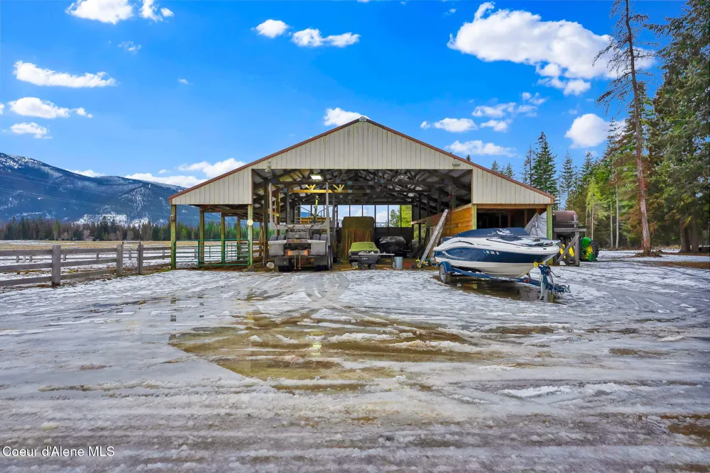 1247 Lost Mile Road Bonners Ferry, ID 83805