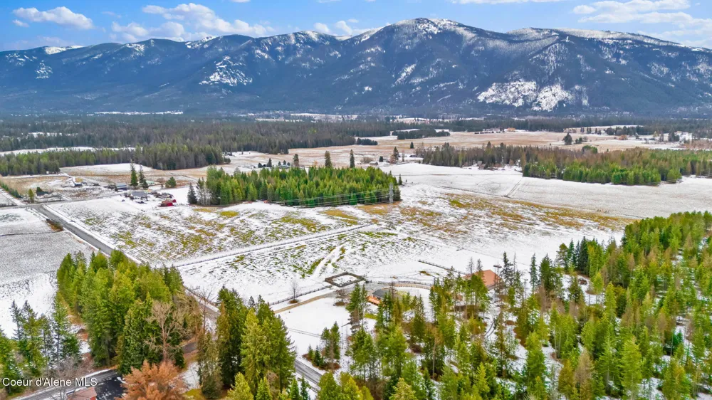 1247 Lost Mile Road Bonners Ferry, ID 83805