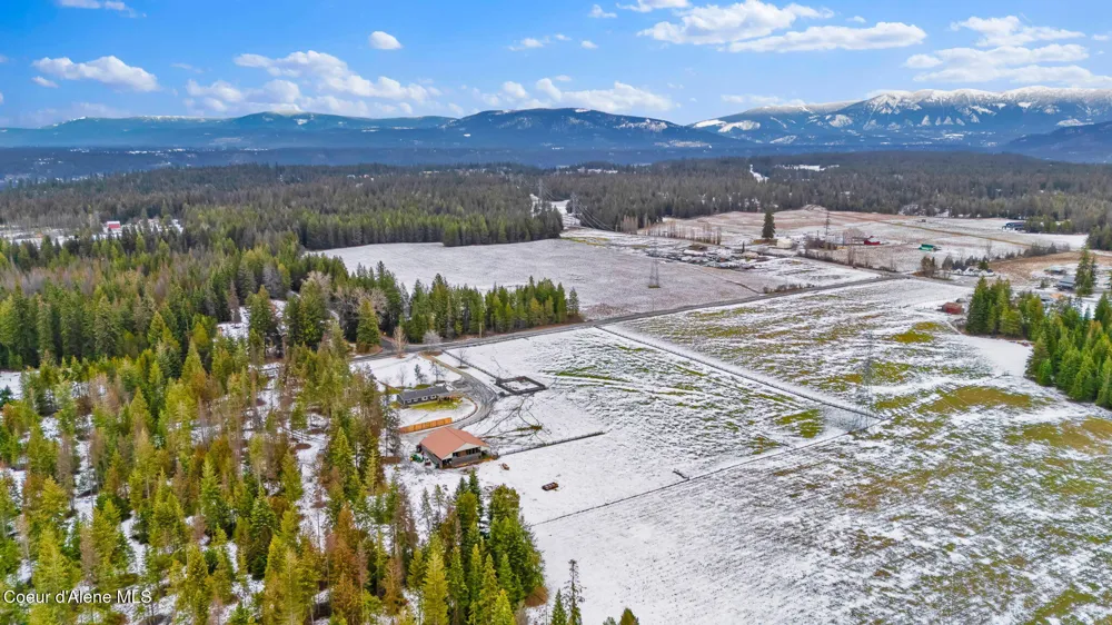 1247 Lost Mile Road Bonners Ferry, ID 83805