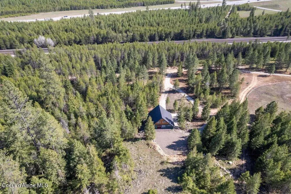 141 Amaze Way Athol, ID 83801