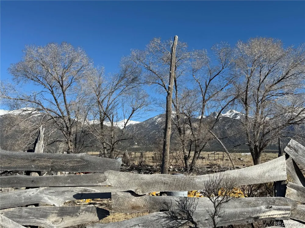 17655 Camino Del Oro