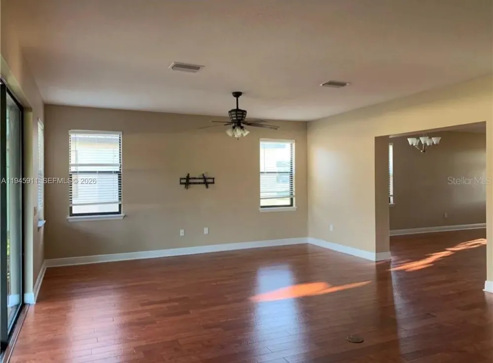 11016 tahiti isle ln #11016 Other City - In The State Of Florida, FL 33647