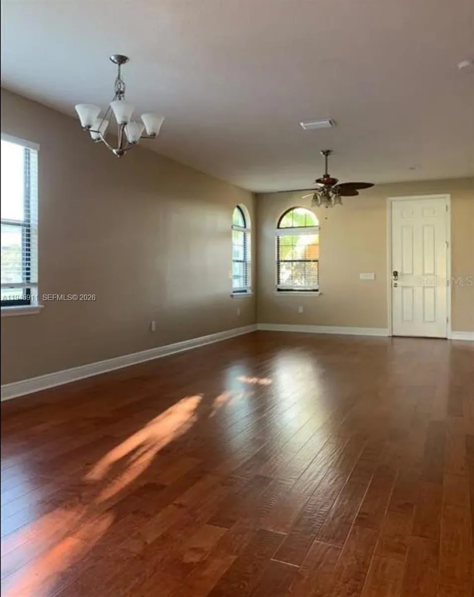 11016 tahiti isle ln #11016 Other City - In The State Of Florida, FL 33647