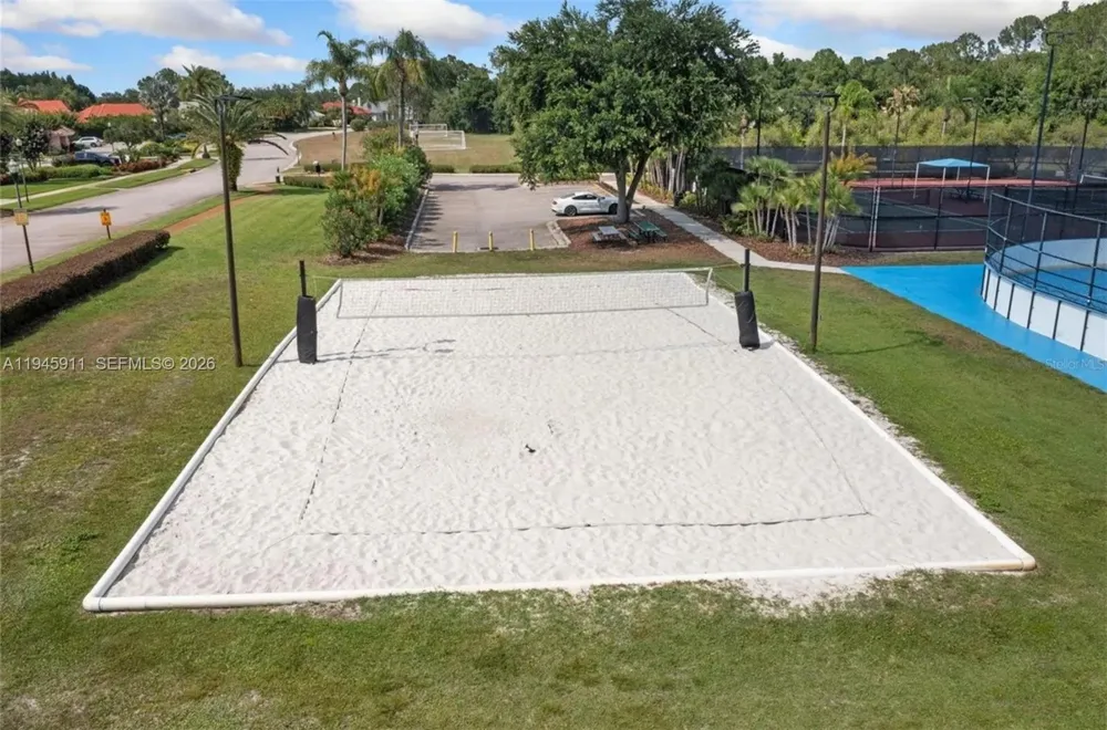 11016 tahiti isle ln #11016 Other City - In The State Of Florida, FL 33647