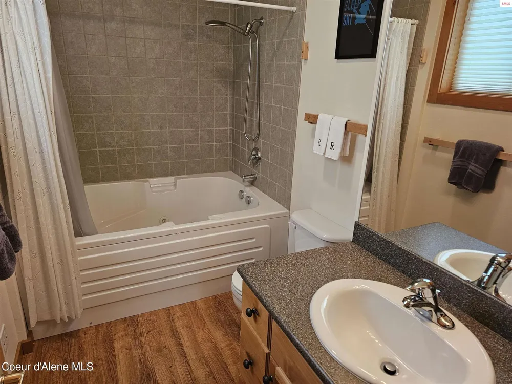 107 Cornice Court ## 308 Sandpoint, ID 83864