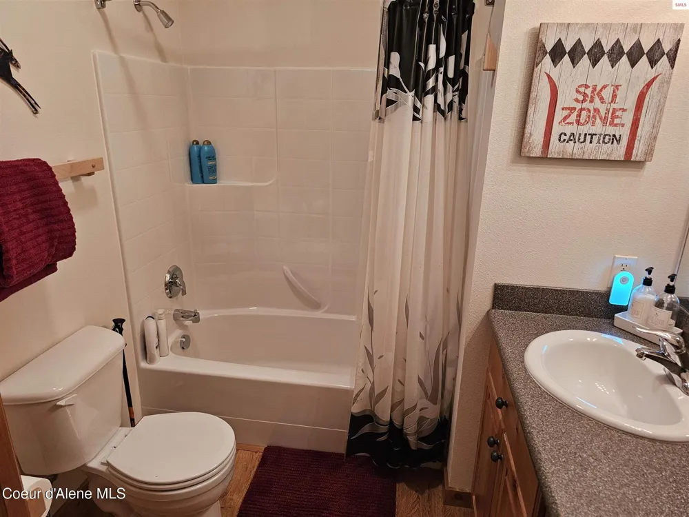 107 Cornice Court ## 308 Sandpoint, ID 83864