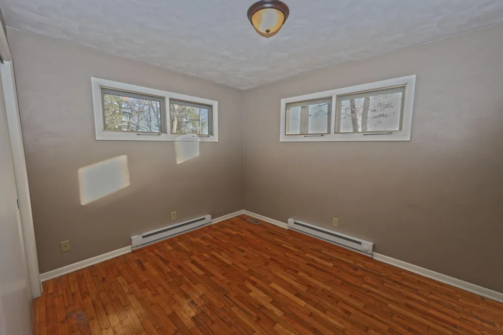 28902 Yaw Street Dowagiac, MI 49047