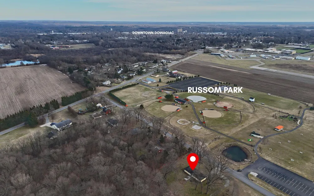 28902 Yaw Street Dowagiac, MI 49047