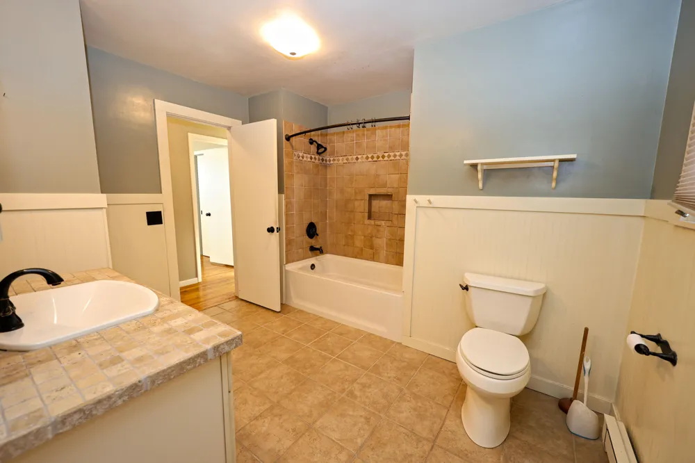 28902 Yaw Street Dowagiac, MI 49047