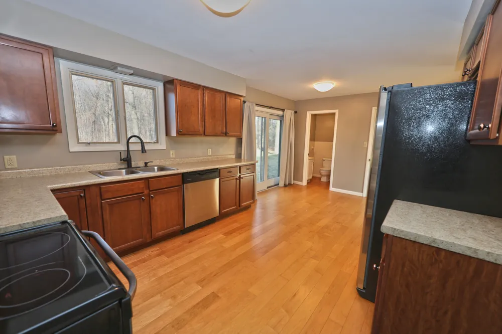 28902 Yaw Street Dowagiac, MI 49047