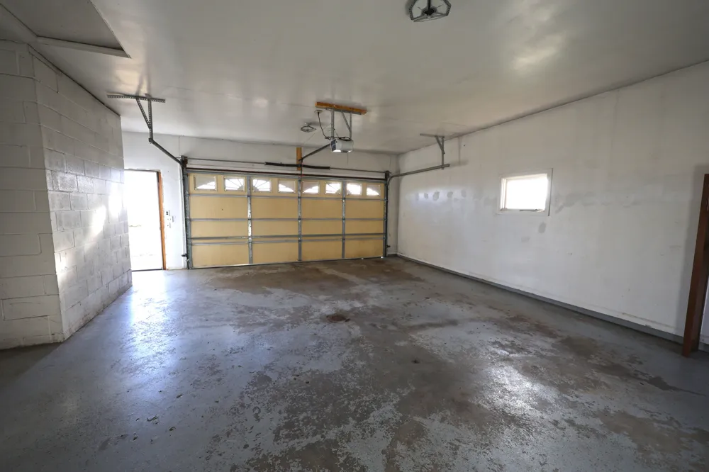 28902 Yaw Street Dowagiac, MI 49047