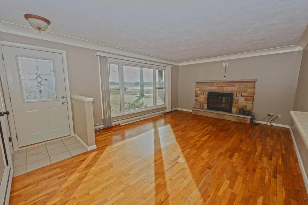 28902 Yaw Street Dowagiac, MI 49047