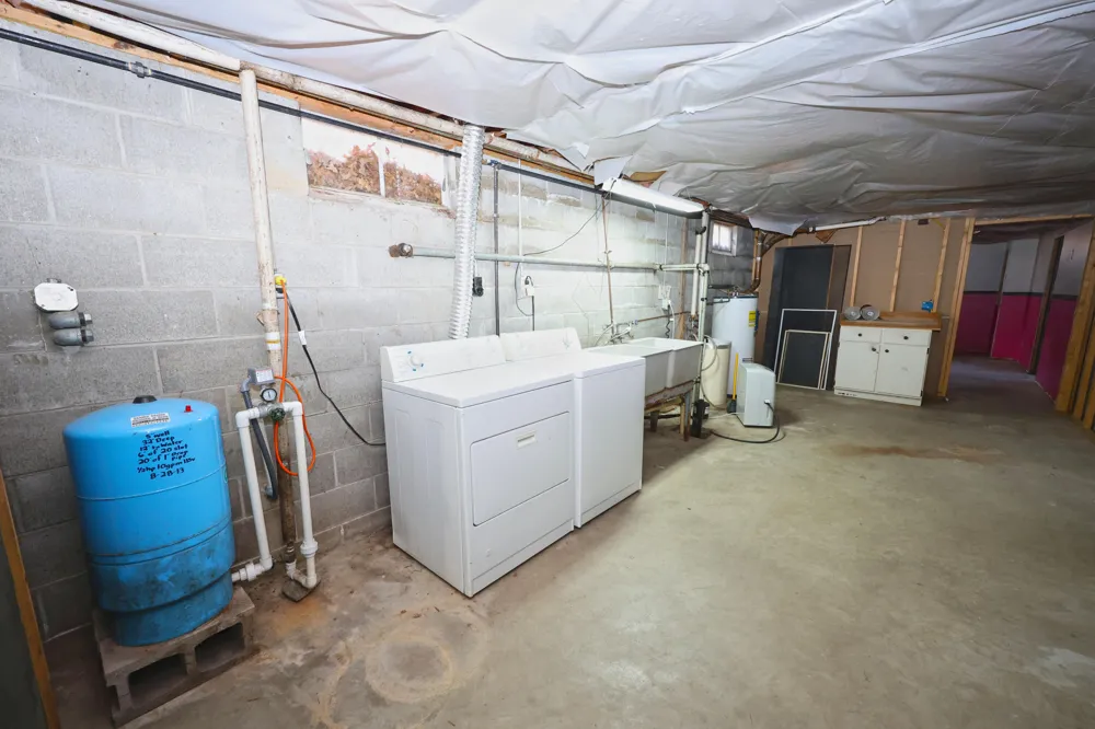 28902 Yaw Street Dowagiac, MI 49047