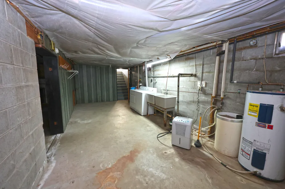 28902 Yaw Street Dowagiac, MI 49047