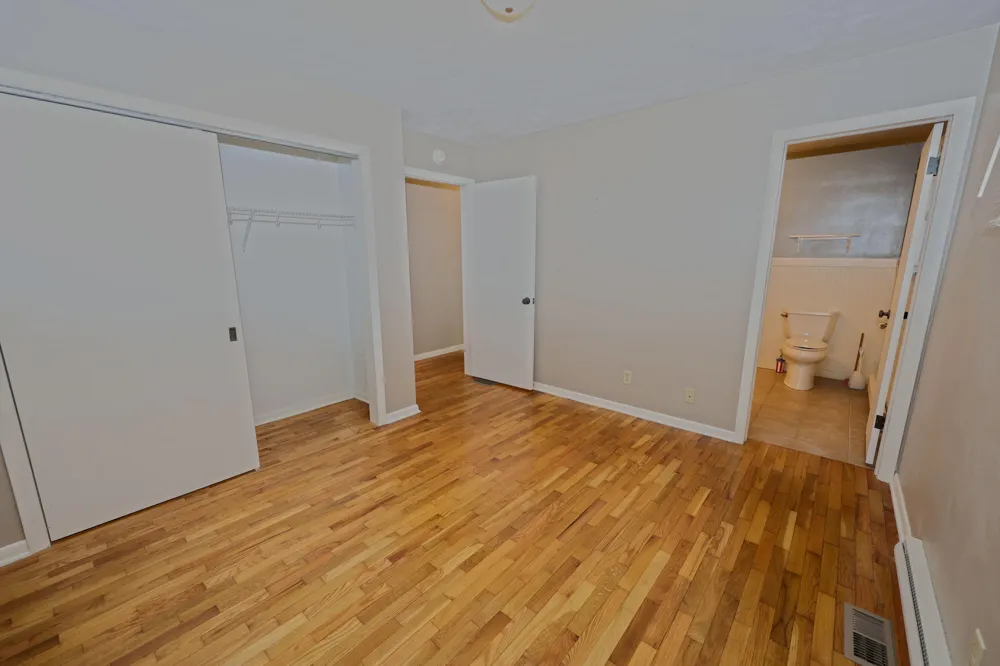 28902 Yaw Street Dowagiac, MI 49047