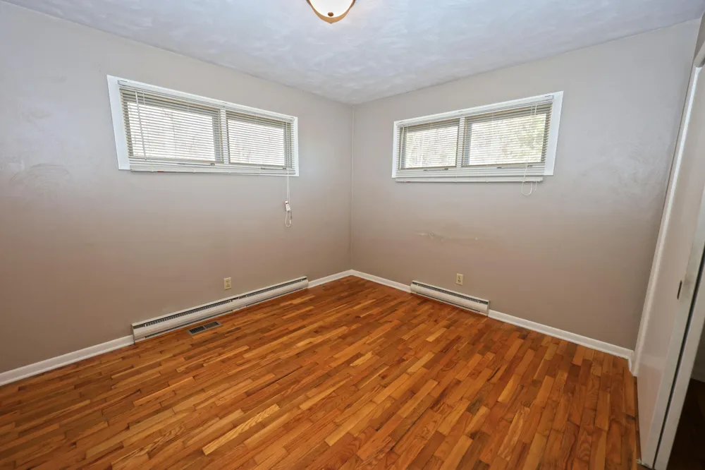 28902 Yaw Street Dowagiac, MI 49047