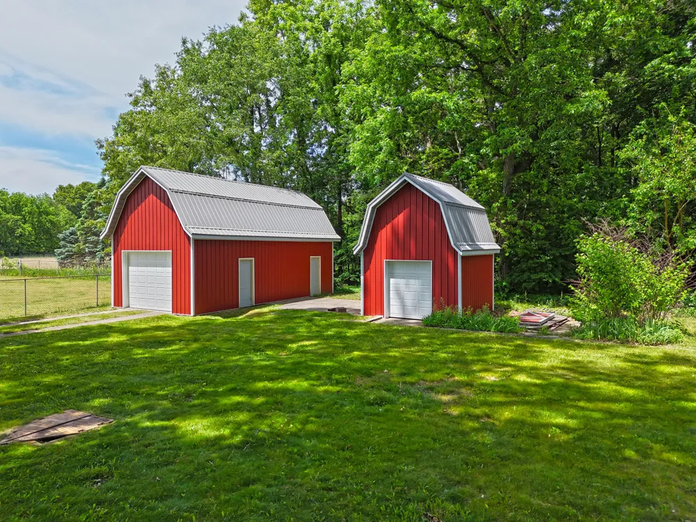 28902 Yaw Street Dowagiac, MI 49047