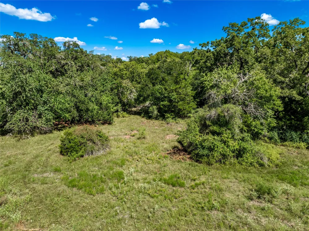 CR 253 Weimar, TX 78962