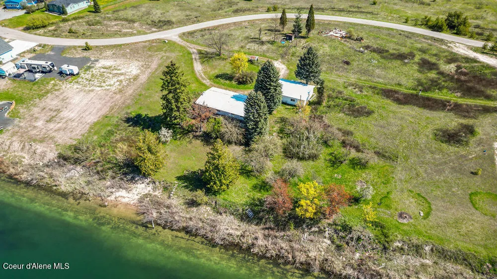 342 Open Skies Road Newport, WA 99156