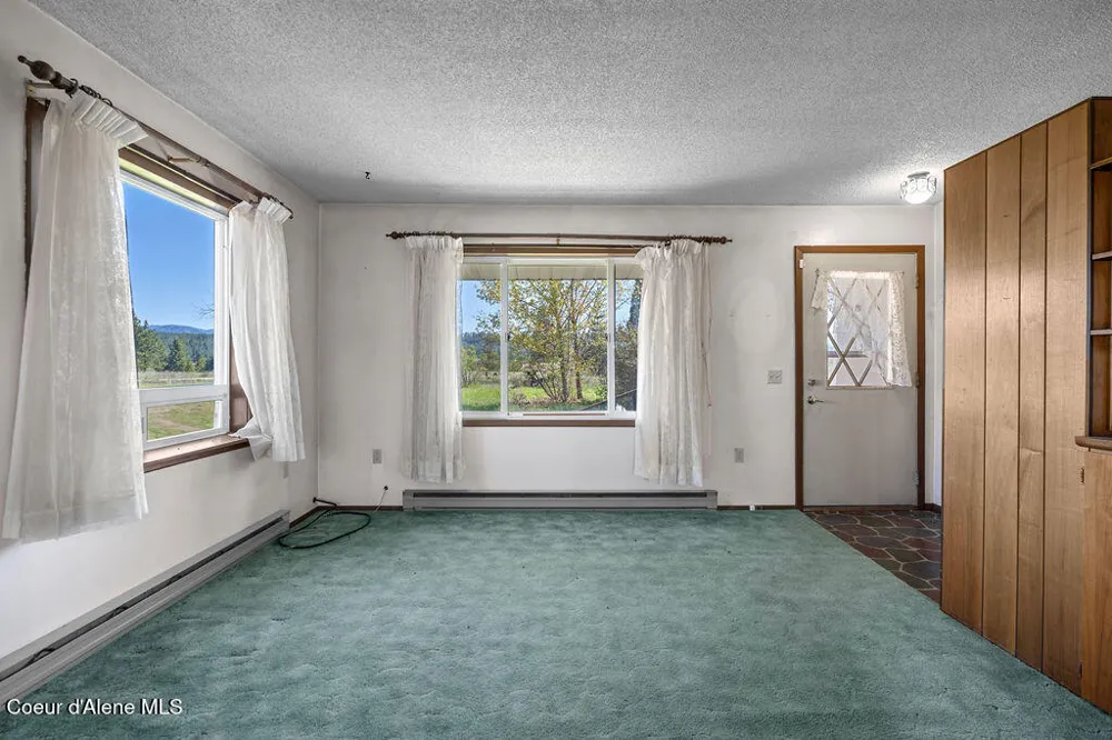 342 Open Skies Road Newport, WA 99156