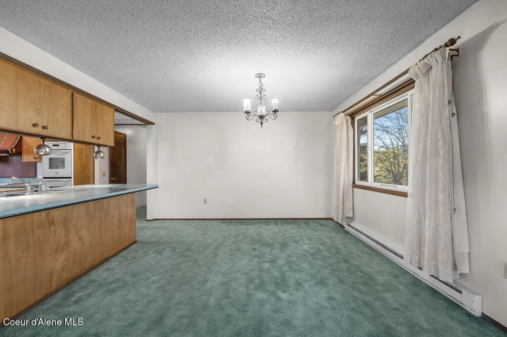 342 Open Skies Road Newport, WA 99156