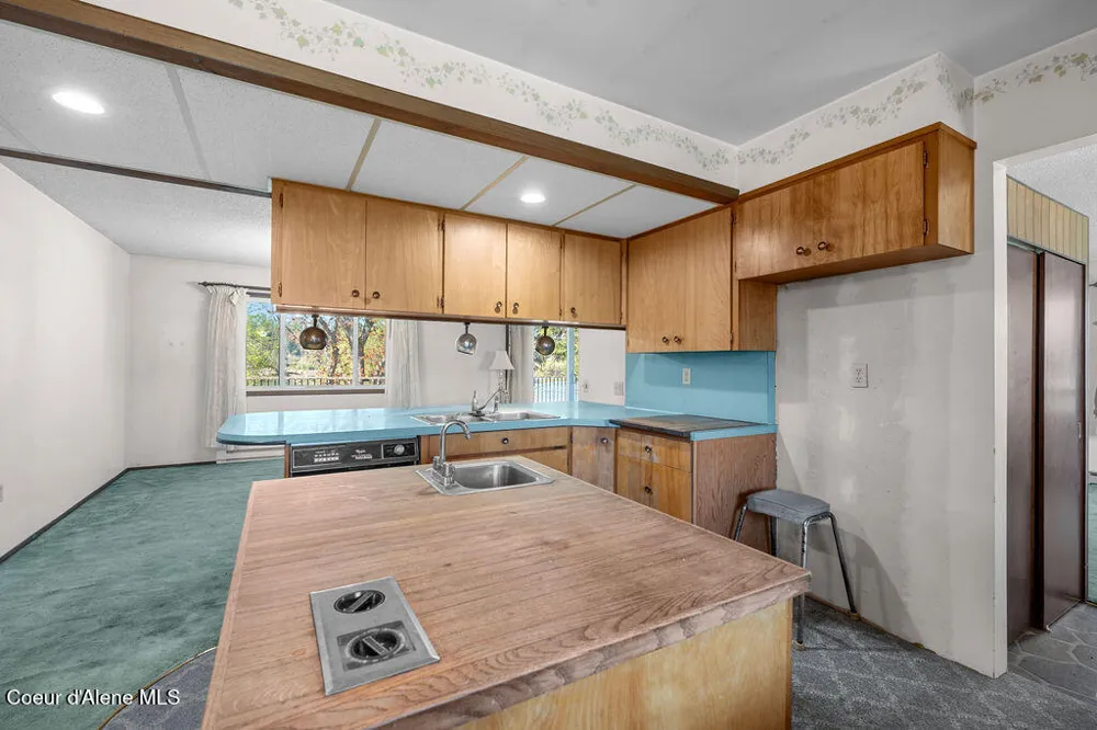342 Open Skies Road Newport, WA 99156