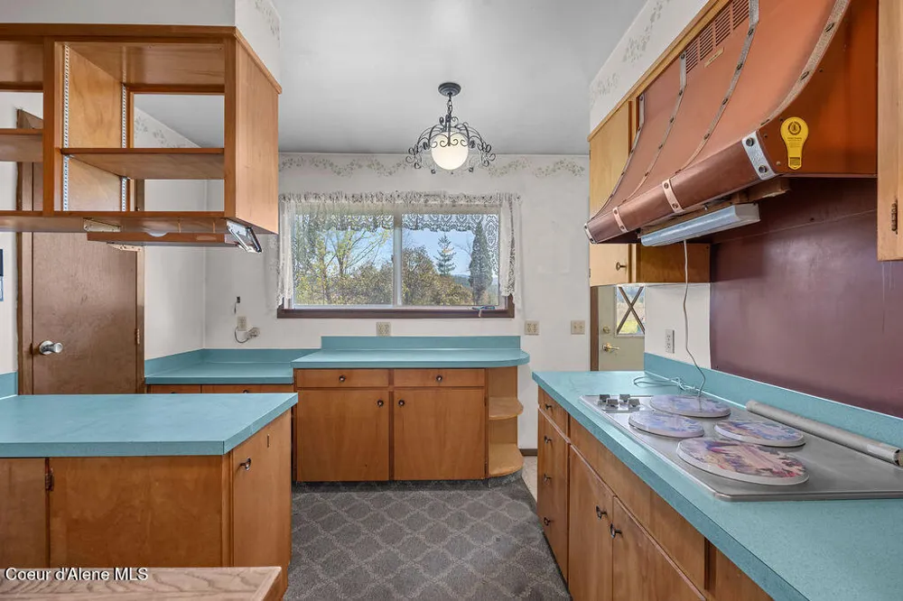 342 Open Skies Road Newport, WA 99156