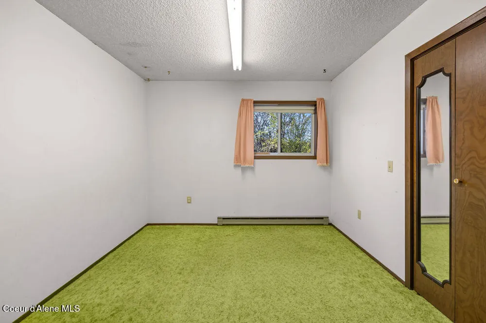 342 Open Skies Road Newport, WA 99156