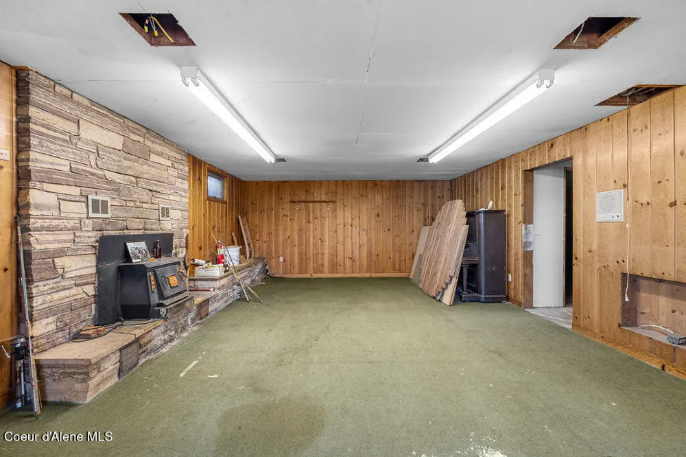 342 Open Skies Road Newport, WA 99156
