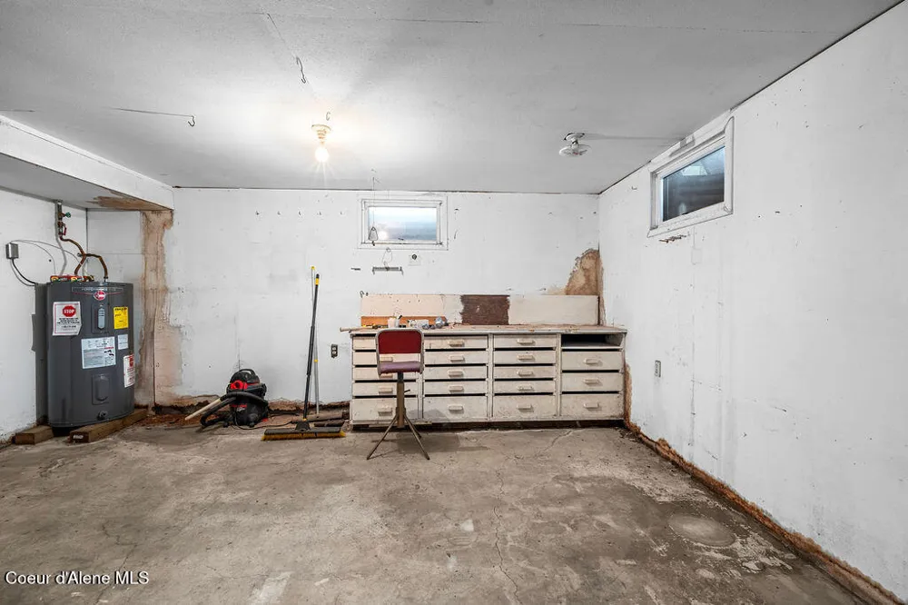 342 Open Skies Road Newport, WA 99156