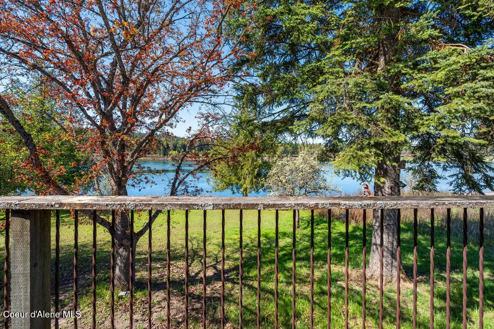 342 Open Skies Road Newport, WA 99156