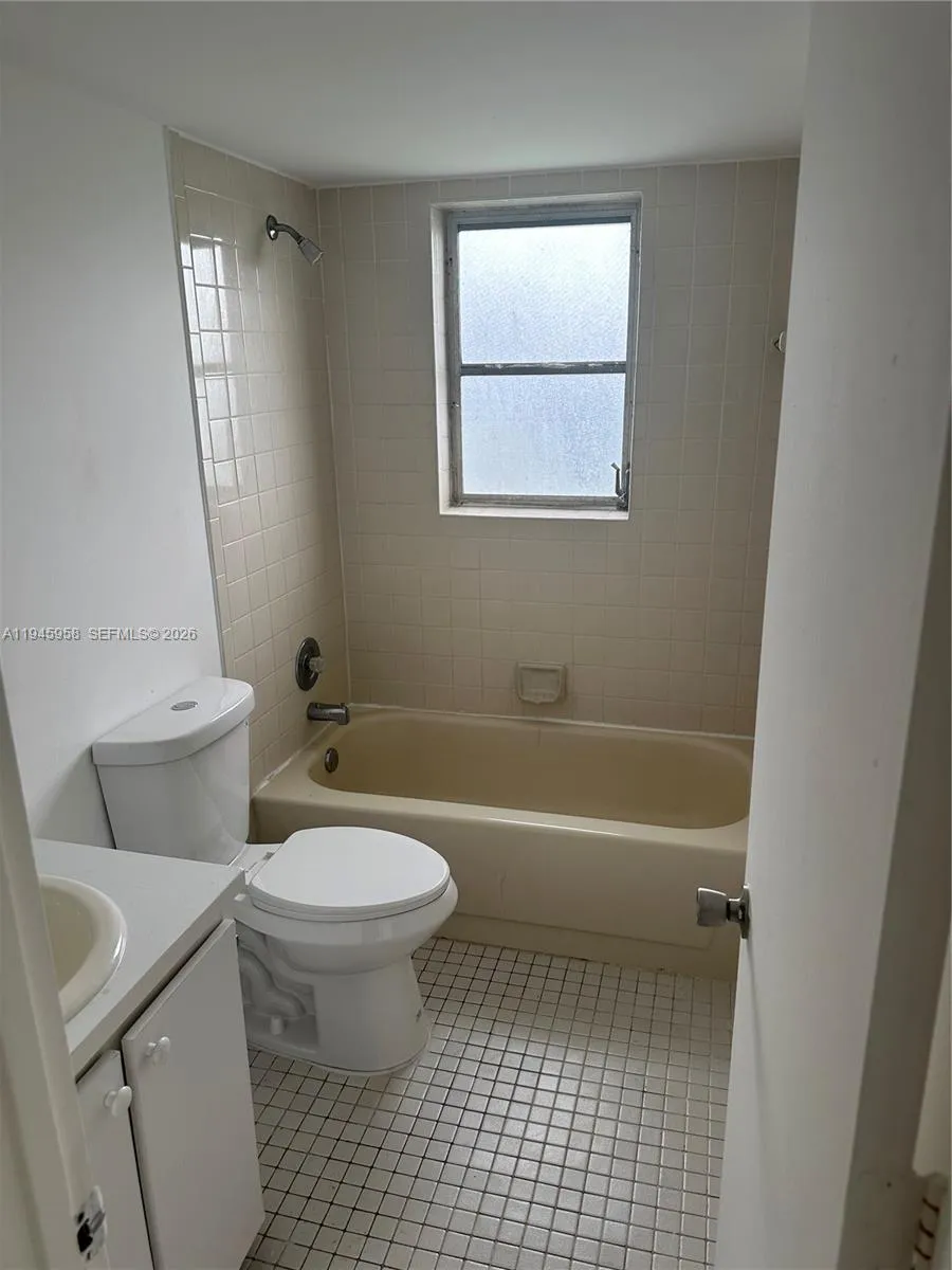 8730 Sherman Cir #308 Miramar, FL 33025
