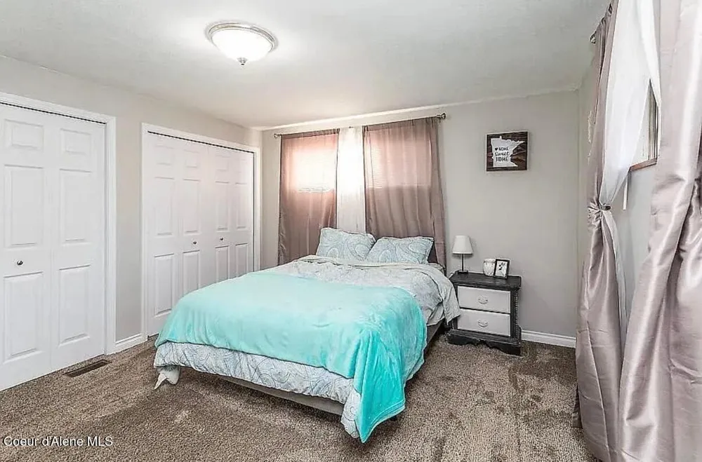 4023 E 12th Avenue Spokane, WA 99202