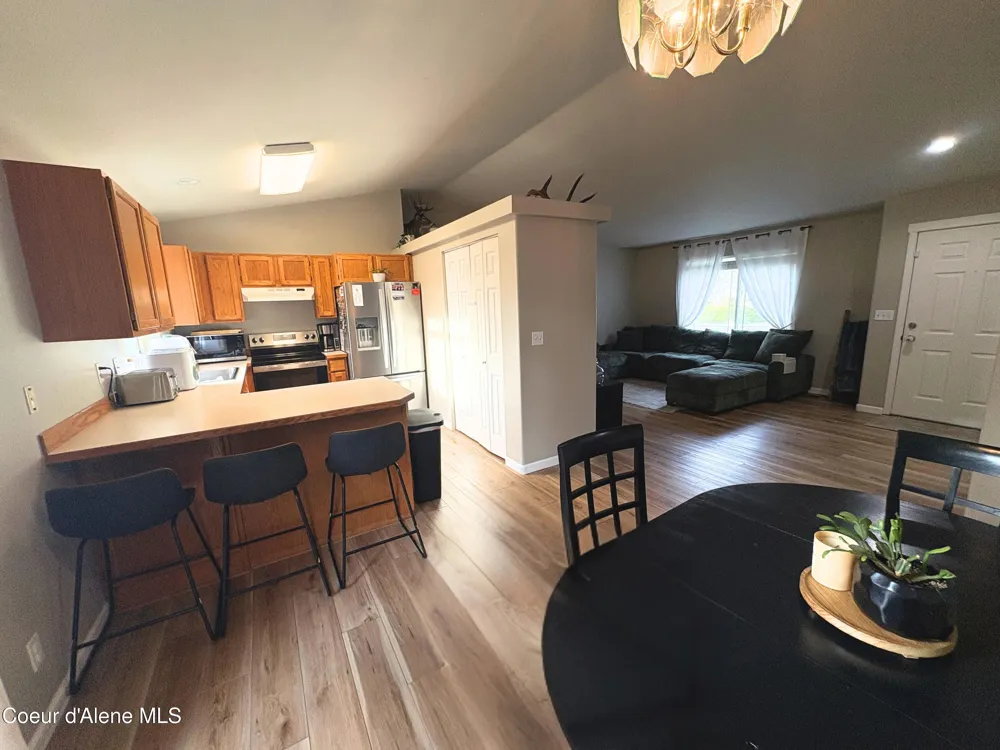 798 E Loch Maree Drive Hayden, ID 83835