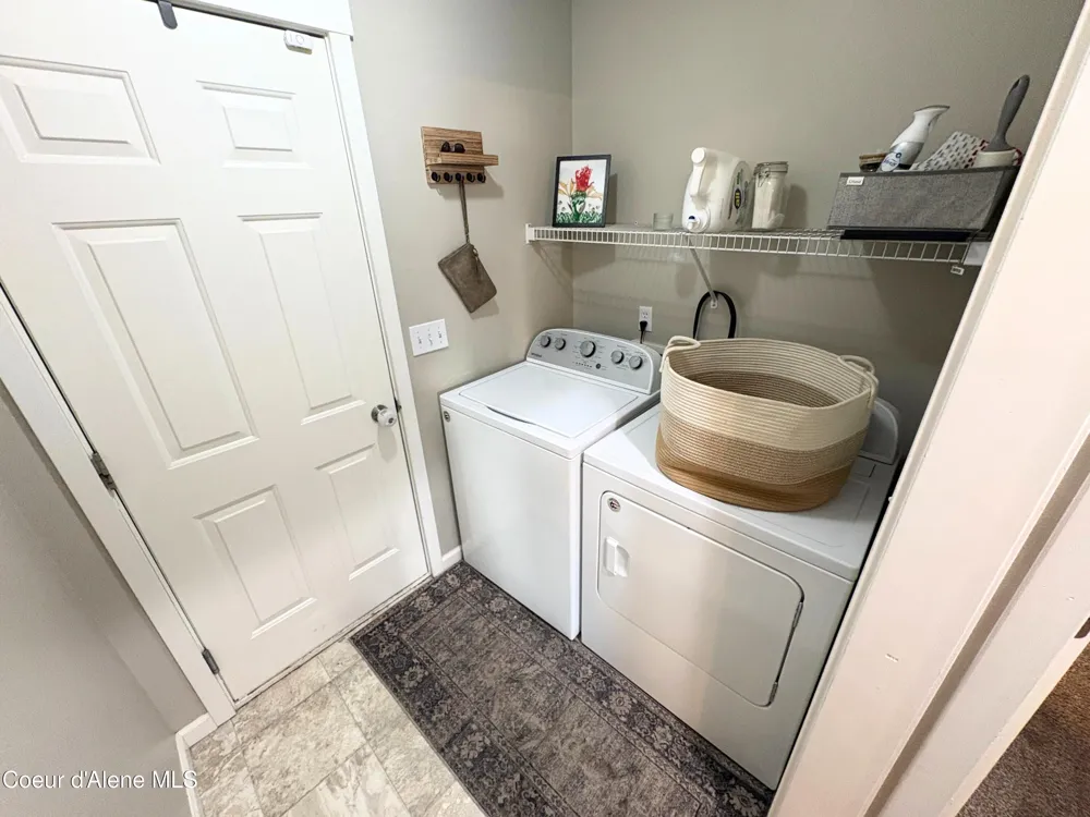 798 E Loch Maree Drive Hayden, ID 83835