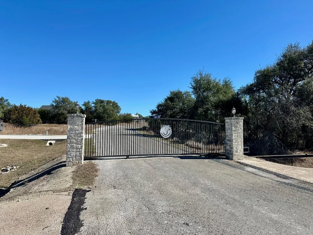 107 Jesse Stiff Blanco, TX 78606