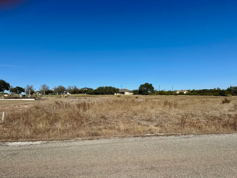 117 Warren Wallace Blanco, TX 78606