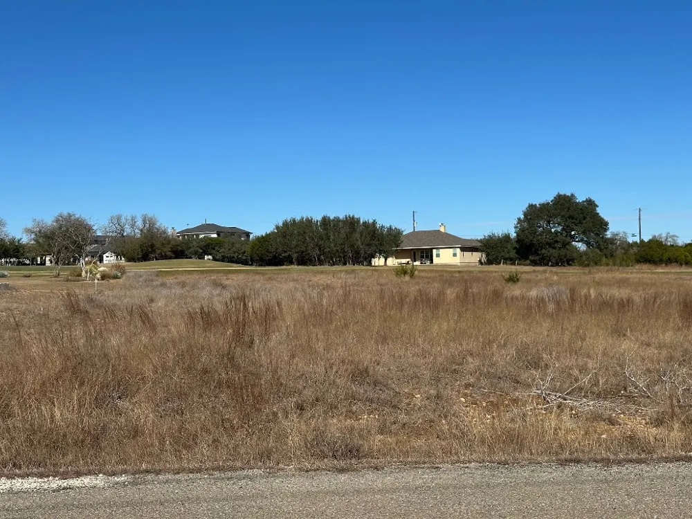 117 Warren Wallace Blanco, TX 78606